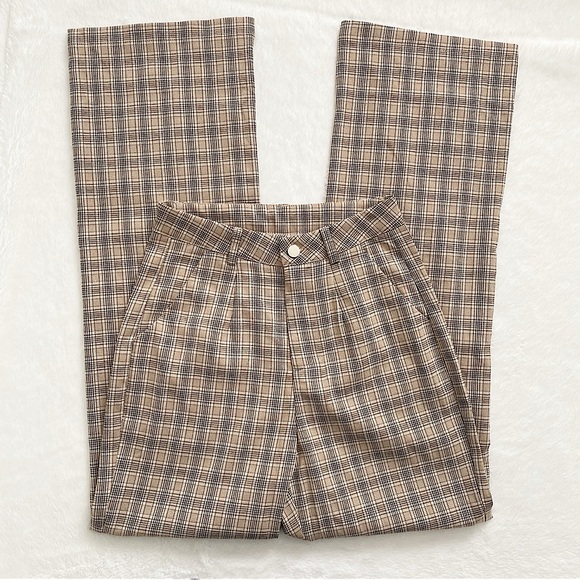 3/30$🤍 SHEIN | Tan plaid wide leg high waisted pants - Picture 2 of 7